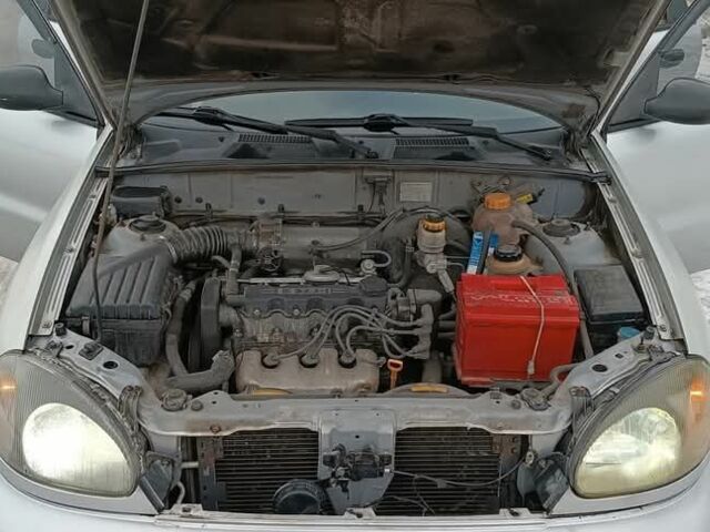 Серый Дэу Сенс, объемом двигателя 1.5 л и пробегом 280 тыс. км за 2800 $, фото 5 на Automoto.ua