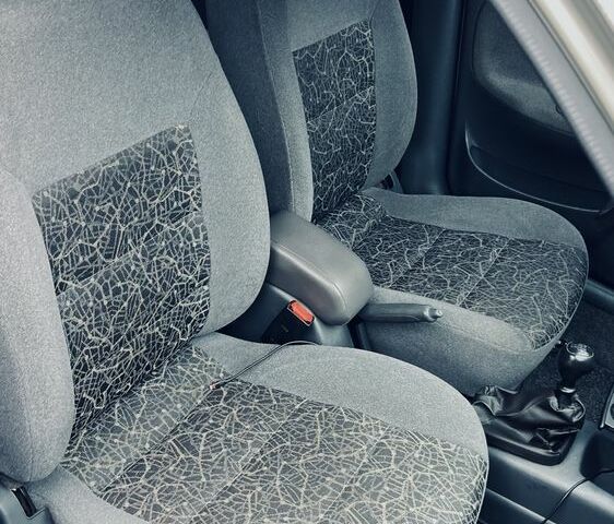 Серый Дэу Сенс, объемом двигателя 1.5 л и пробегом 296 тыс. км за 1950 $, фото 3 на Automoto.ua