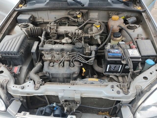 Серый Дэу Сенс, объемом двигателя 0 л и пробегом 103 тыс. км за 2700 $, фото 7 на Automoto.ua