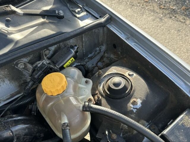 Сірий Деу Сенс, об'ємом двигуна 1.5 л та пробігом 240 тис. км за 1450 $, фото 21 на Automoto.ua