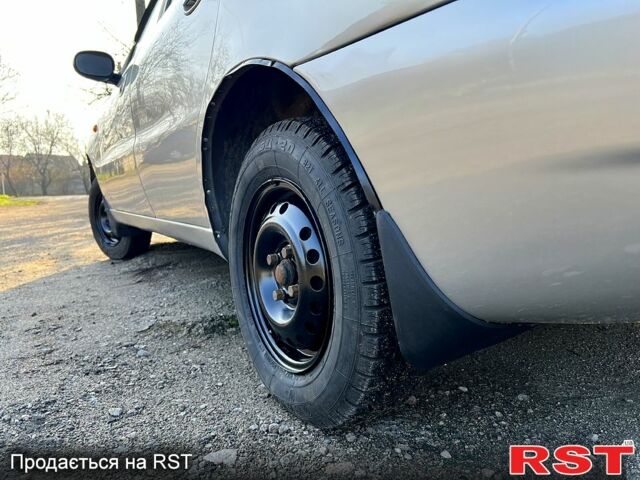 Сірий Деу Сенс, об'ємом двигуна 1.3 л та пробігом 171 тис. км за 1650 $, фото 5 на Automoto.ua