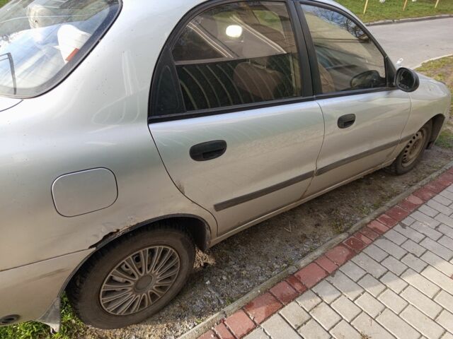 Серый Дэу Сенс, объемом двигателя 1.5 л и пробегом 250 тыс. км за 800 $, фото 4 на Automoto.ua