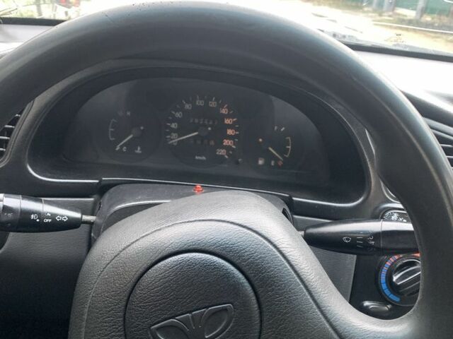 Серый Дэу Сенс, объемом двигателя 1.5 л и пробегом 285 тыс. км за 1400 $, фото 5 на Automoto.ua