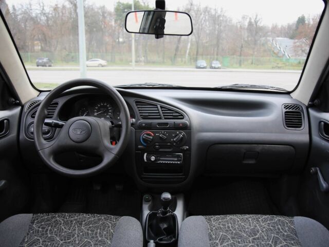 Серый Дэу Сенс, объемом двигателя 1.5 л и пробегом 109 тыс. км за 1600 $, фото 12 на Automoto.ua