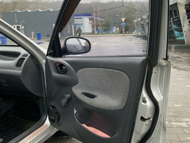 Сірий Деу Сенс, об'ємом двигуна 1.3 л та пробігом 220 тис. км за 2850 $, фото 8 на Automoto.ua