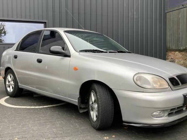 Серый Дэу Сенс, объемом двигателя 1.5 л и пробегом 296 тыс. км за 1950 $, фото 1 на Automoto.ua