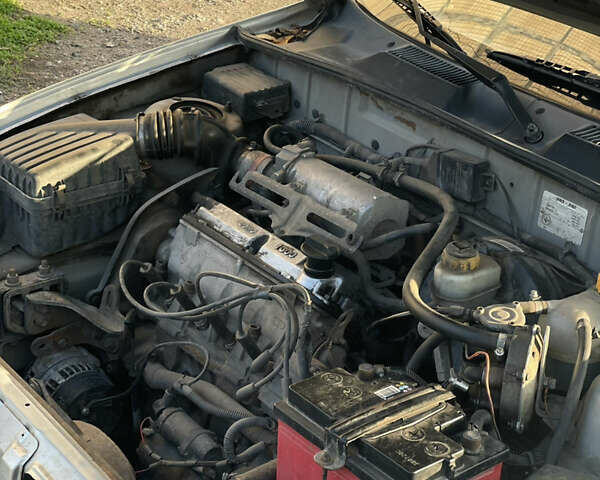 Сірий Деу Сенс, об'ємом двигуна 1.35 л та пробігом 200 тис. км за 1650 $, фото 10 на Automoto.ua