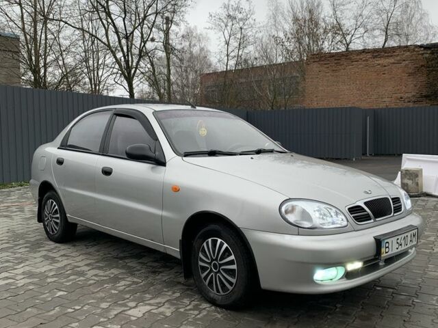 Сірий Деу Сенс, об'ємом двигуна 1.3 л та пробігом 220 тис. км за 2850 $, фото 5 на Automoto.ua