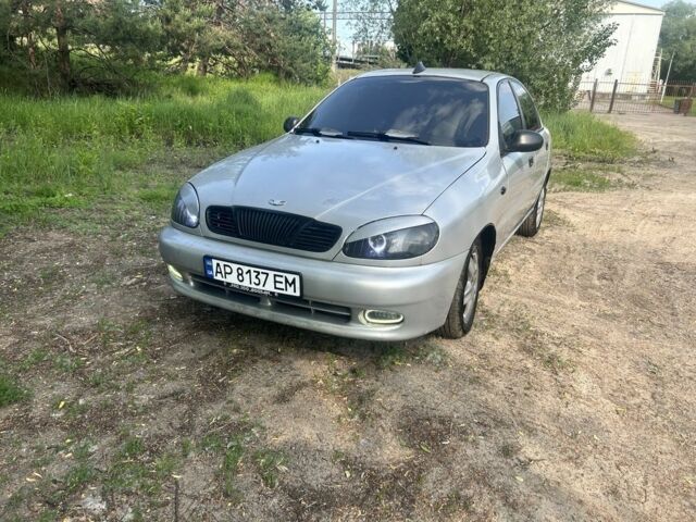 Серый Дэу Сенс, объемом двигателя 1.6 л и пробегом 300 тыс. км за 2500 $, фото 1 на Automoto.ua