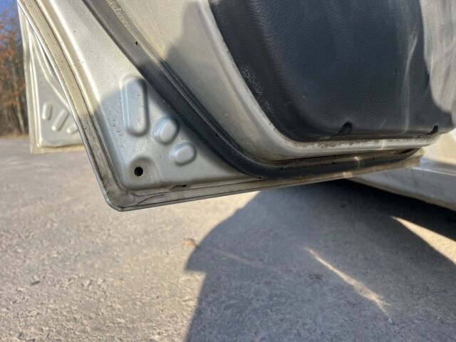 Сірий Деу Сенс, об'ємом двигуна 1.6 л та пробігом 164 тис. км за 1800 $, фото 11 на Automoto.ua