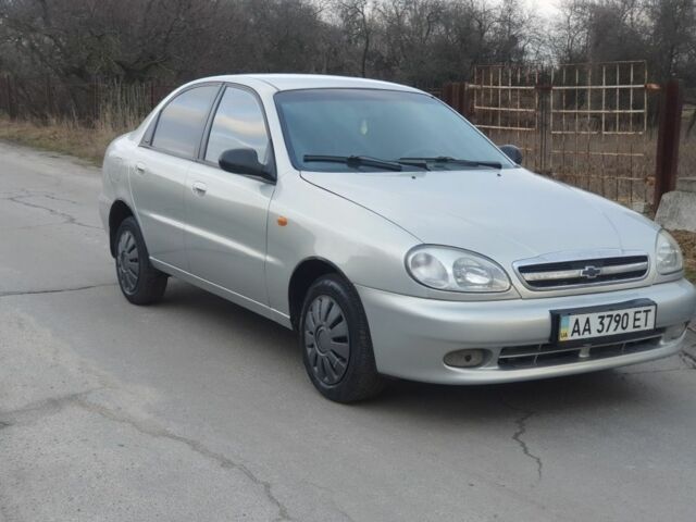 Сірий Деу Сенс, об'ємом двигуна 1.5 л та пробігом 160 тис. км за 2800 $, фото 2 на Automoto.ua