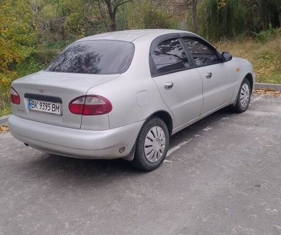 Сірий Деу Сенс, об'ємом двигуна 1.5 л та пробігом 30 тис. км за 2000 $, фото 7 на Automoto.ua