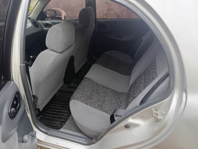 Серый Дэу Сенс, объемом двигателя 0 л и пробегом 90 тыс. км за 2300 $, фото 4 на Automoto.ua