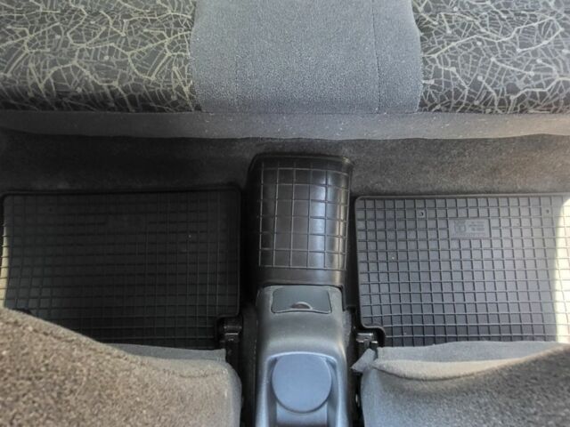 Серый Дэу Сенс, объемом двигателя 0 л и пробегом 156 тыс. км за 2600 $, фото 6 на Automoto.ua