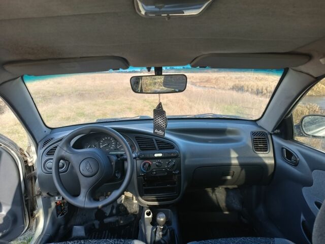 Серый Дэу Сенс, объемом двигателя 1 л и пробегом 300 тыс. км за 1750 $, фото 6 на Automoto.ua