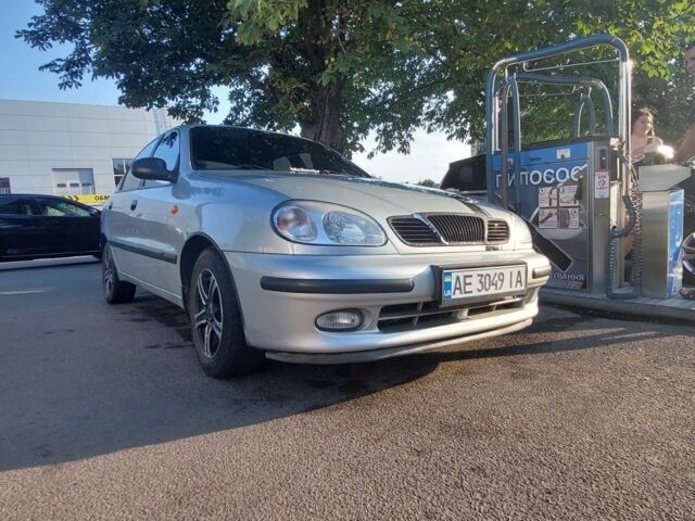 Деу Сенс 2007 у Кривому Розі на Automoto.ua Сірий Деу Сенс, об'ємом двигуна 1.3 л та пробігом 140 тис. км за 2400 $, фото 3 на Automoto.ua