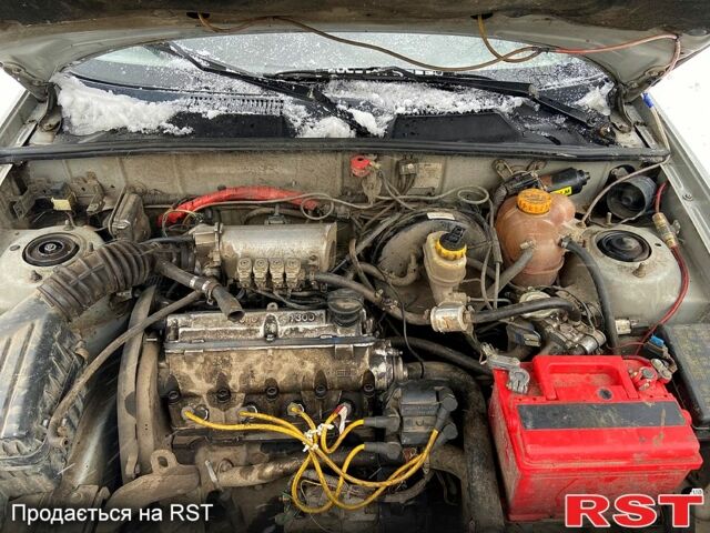 Сірий Деу Сенс, об'ємом двигуна 1.3 л та пробігом 200 тис. км за 1150 $, фото 11 на Automoto.ua