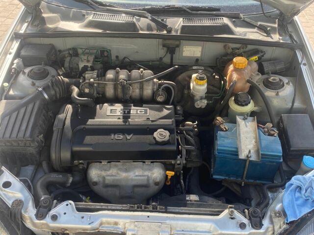 Сірий Деу Сенс, об'ємом двигуна 1.6 л та пробігом 155 тис. км за 1700 $, фото 6 на Automoto.ua