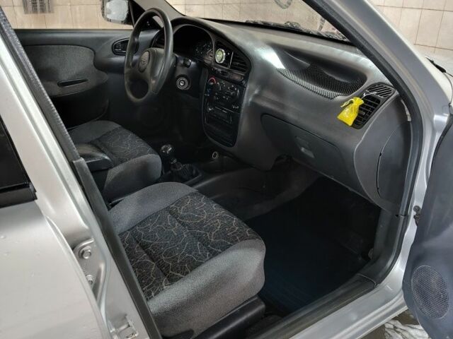 Сірий Деу Сенс, об'ємом двигуна 1.5 л та пробігом 185 тис. км за 2400 $, фото 9 на Automoto.ua