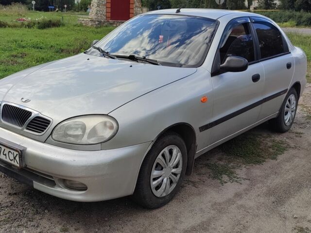 Серый Дэу Сенс, объемом двигателя 1.5 л и пробегом 139 тыс. км за 2200 $, фото 1 на Automoto.ua