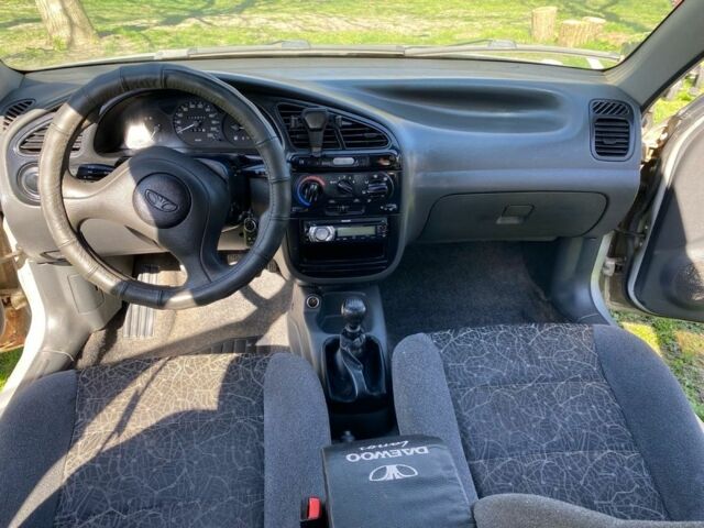 Серый Дэу Сенс, объемом двигателя 1.5 л и пробегом 115 тыс. км за 2450 $, фото 5 на Automoto.ua