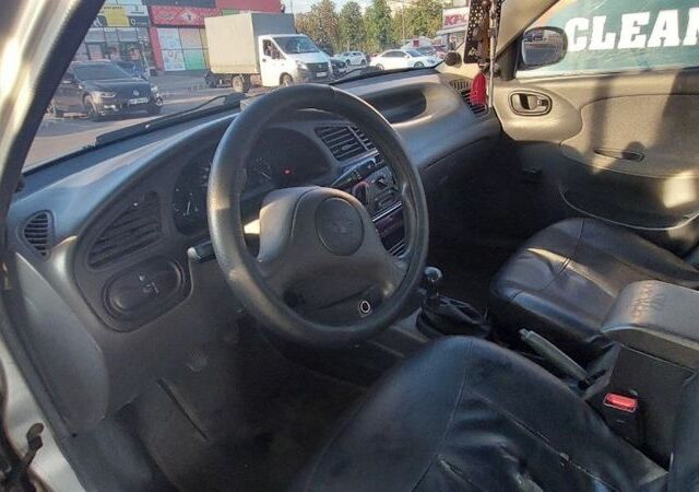 Сірий Деу Сенс, об'ємом двигуна 1.3 л та пробігом 140 тис. км за 2500 $, фото 6 на Automoto.ua