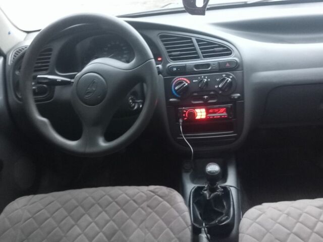 Серый Дэу Сенс, объемом двигателя 0 л и пробегом 216 тыс. км за 1500 $, фото 5 на Automoto.ua