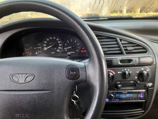 Серый Дэу Сенс, объемом двигателя 1.6 л и пробегом 261 тыс. км за 1900 $, фото 7 на Automoto.ua