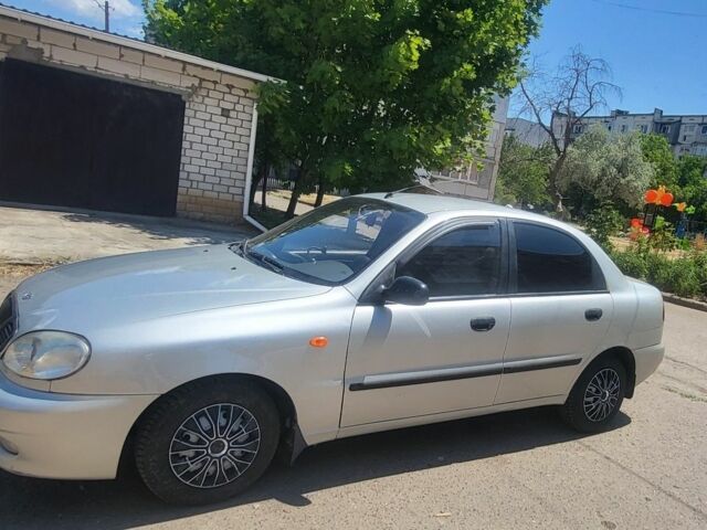 Серый Дэу Сенс, объемом двигателя 0 л и пробегом 156 тыс. км за 2600 $, фото 2 на Automoto.ua