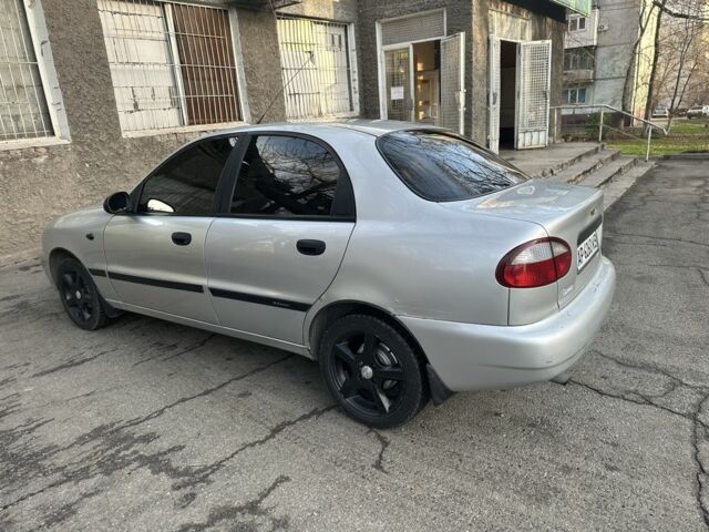 Серый Дэу Сенс, объемом двигателя 1.5 л и пробегом 318 тыс. км за 2250 $, фото 3 на Automoto.ua