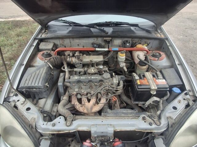 Сірий Деу Сенс, об'ємом двигуна 0 л та пробігом 300 тис. км за 1700 $, фото 6 на Automoto.ua