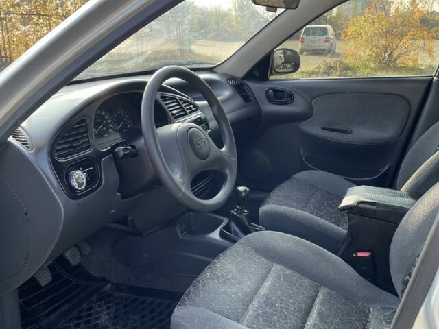 Серый Дэу Сенс, объемом двигателя 0 л и пробегом 202 тыс. км за 2700 $, фото 4 на Automoto.ua