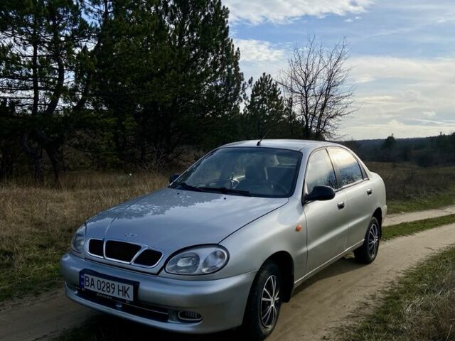 Серый Дэу Сенс, объемом двигателя 1.5 л и пробегом 250 тыс. км за 2000 $, фото 23 на Automoto.ua