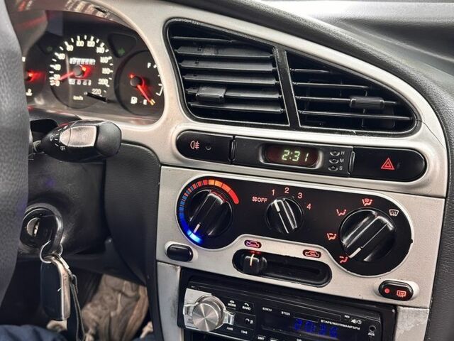 Сірий Деу Сенс, об'ємом двигуна 1.5 л та пробігом 266 тис. км за 1450 $, фото 9 на Automoto.ua