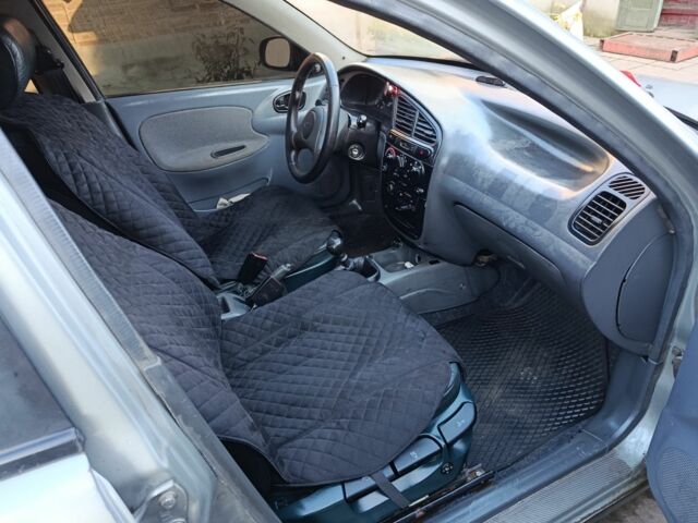 Серый Дэу Сенс, объемом двигателя 0 л и пробегом 300 тыс. км за 1305 $, фото 6 на Automoto.ua