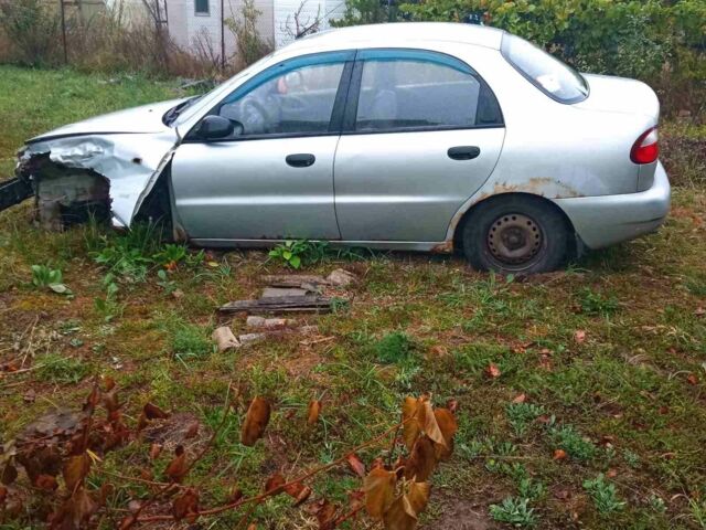 Серый Дэу Сенс, объемом двигателя 1.5 л и пробегом 256 тыс. км за 500 $, фото 3 на Automoto.ua