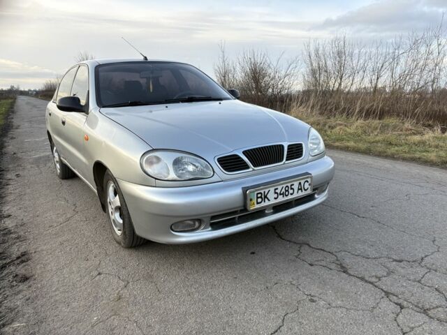 Серый Дэу Сенс, объемом двигателя 1.5 л и пробегом 245 тыс. км за 2400 $, фото 1 на Automoto.ua