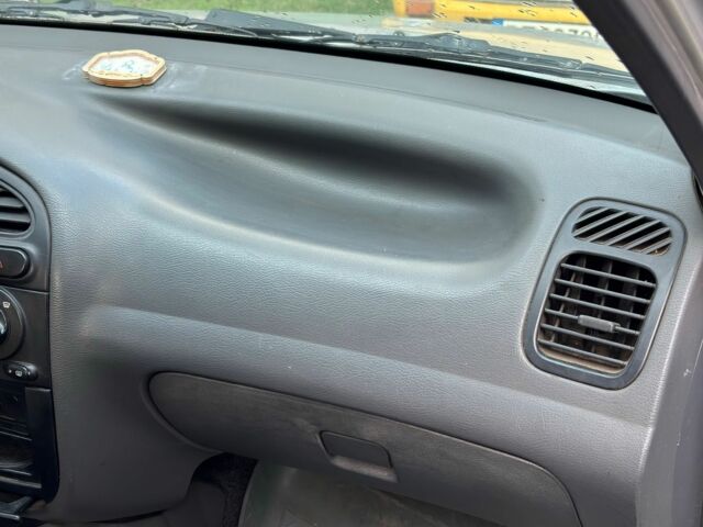 Серый Дэу Сенс, объемом двигателя 1.3 л и пробегом 302 тыс. км за 1499 $, фото 9 на Automoto.ua