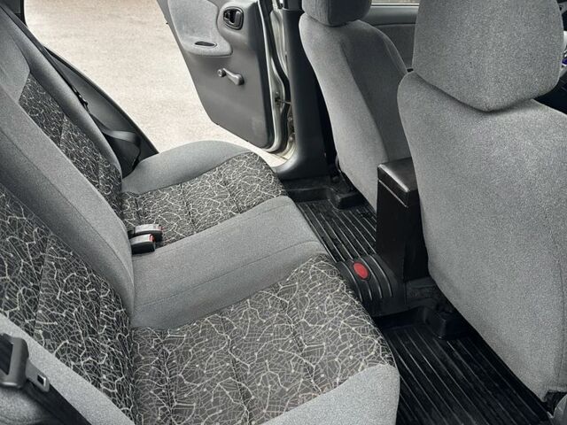 Серый Дэу Сенс, объемом двигателя 1.5 л и пробегом 160 тыс. км за 3500 $, фото 12 на Automoto.ua