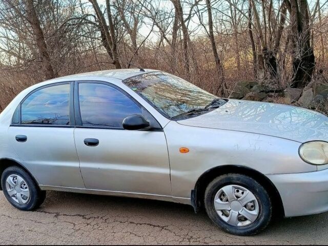 Сірий Деу Сенс, об'ємом двигуна 1.4 л та пробігом 210 тис. км за 1850 $, фото 1 на Automoto.ua