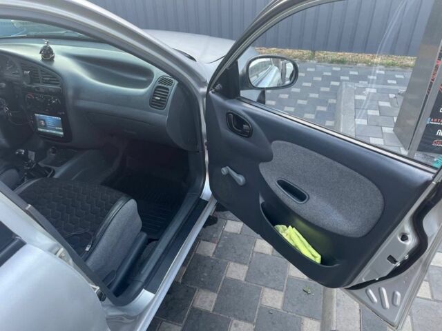 Сірий Деу Сенс, об'ємом двигуна 1.5 л та пробігом 150 тис. км за 2150 $, фото 3 на Automoto.ua