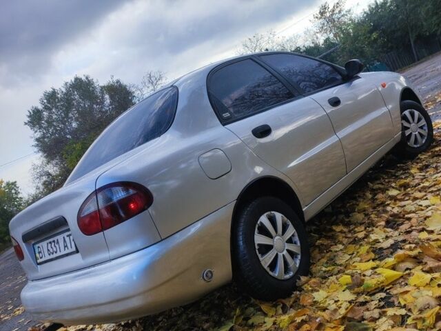 Серый Дэу Сенс, объемом двигателя 1.5 л и пробегом 200 тыс. км за 2000 $, фото 2 на Automoto.ua