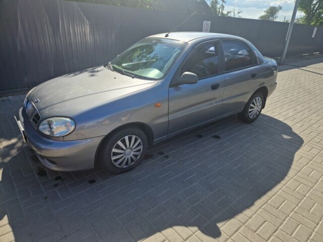 Серый Дэу Сенс, объемом двигателя 1.5 л и пробегом 2 тыс. км за 3000 $, фото 2 на Automoto.ua