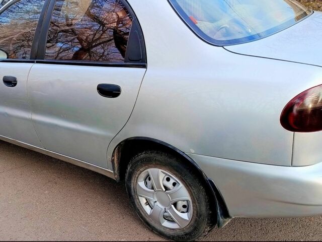 Сірий Деу Сенс, об'ємом двигуна 1.4 л та пробігом 210 тис. км за 1850 $, фото 3 на Automoto.ua