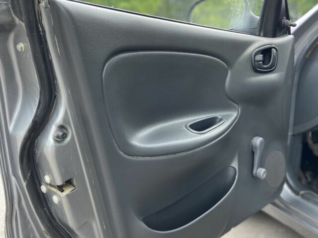 Сірий Деу Сенс, об'ємом двигуна 1.4 л та пробігом 106 тис. км за 2100 $, фото 8 на Automoto.ua