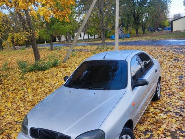 Серый Дэу Сенс, объемом двигателя 1.5 л и пробегом 200 тыс. км за 2000 $, фото 5 на Automoto.ua