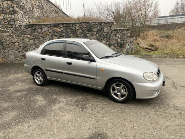 Серый Дэу Сенс, объемом двигателя 1.5 л и пробегом 182 тыс. км за 2600 $, фото 3 на Automoto.ua