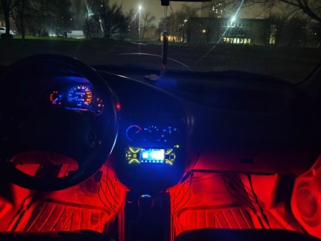 Серый Дэу Сенс, объемом двигателя 1.5 л и пробегом 220 тыс. км за 1900 $, фото 6 на Automoto.ua