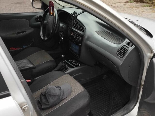 Сірий Деу Сенс, об'ємом двигуна 1.6 л та пробігом 237 тис. км за 1500 $, фото 6 на Automoto.ua