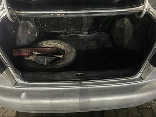 Серый Дэу Сенс, объемом двигателя 1.5 л и пробегом 300 тыс. км за 1600 $, фото 8 на Automoto.ua